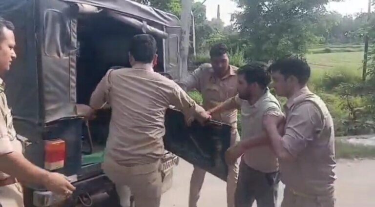संभल-ज्वैलर्स के साथ लूट के आरोपी बदमाशों से मुठभेड़