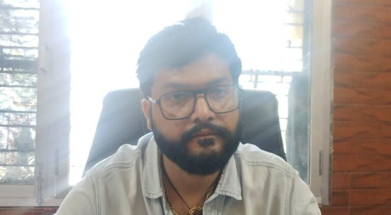 बहजोई-कोतवाली क्षेत्र के भीमपुर में एक व्यक्ति की मौत हो गई, जो अपनी बहन के घर आया था