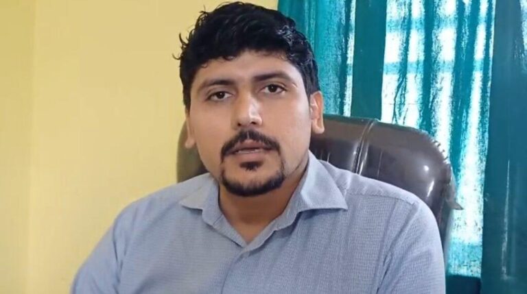 संभल-सहायक खाद्य आयुक्त मानवेन्द्र सिंह ने बताया कि फूड सेफ्टी कनेक्ट ऐप गूगल प्ले स्टोर पर उपलब्ध है