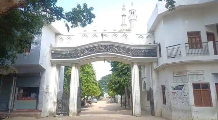 सिद्धार्थनगर-धर्म परिवर्तन कराने के आरोप में एक इन्टरकॉलेज के प्रबंधक को पुलिस ने जेल भेज दिया है