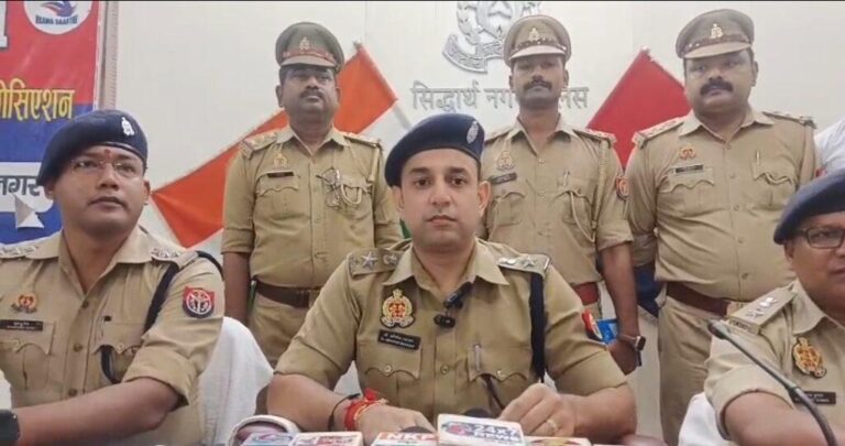 सिद्धार्थनगर-हॉस्पिटल संचालक के घर हुई लाखों की चोरी का खुलासा