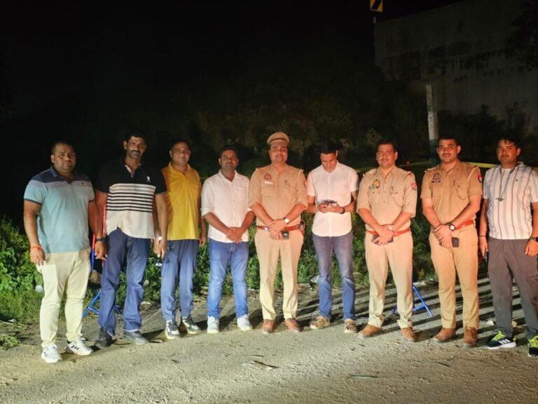 आगरा-थाना डौकी प्रभारी योगेश कुमार के नेतृत्व पुलिस ने की बड़ी कार्रवाई