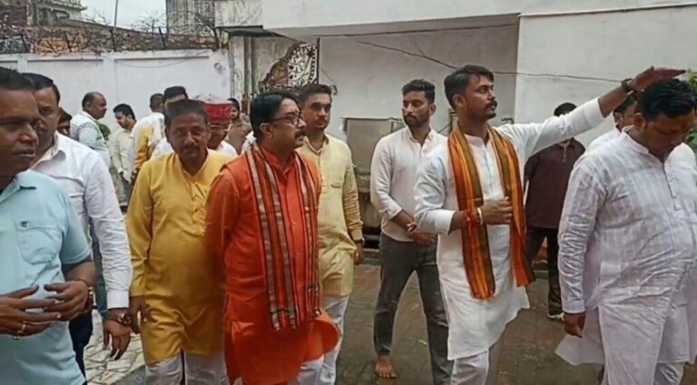 संभल-संभल पहुंचे बजरंग दल के राष्ट्रीय संयोजक नीरज दोनेरिया
