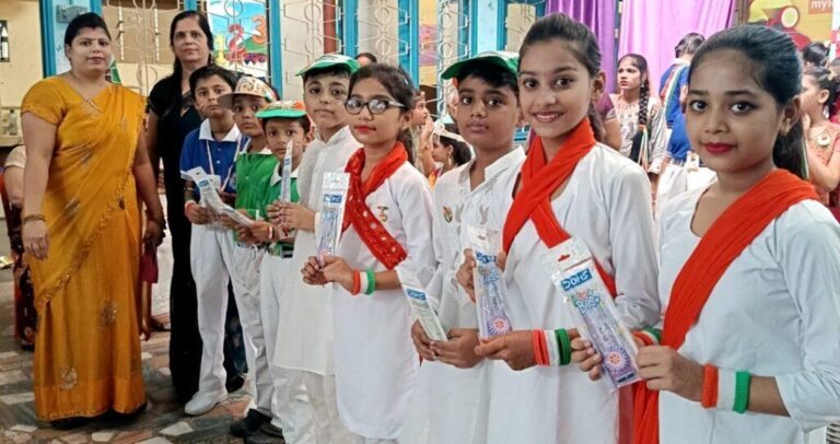 संभल-बहजोई हेरिटेज पब्लिक स्कूल में धूमधाम से मनाया गया 79वां स्वतंत्रता दिवस