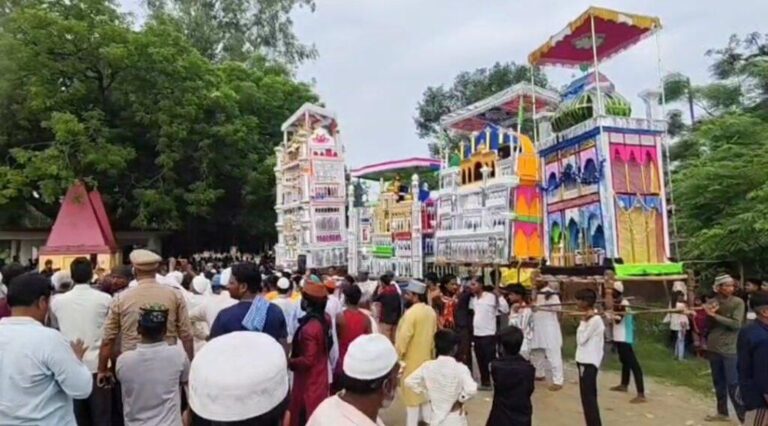 पीलीभीत-जनपद के खमरिया पुल में चेहल्लम सकुशल संपन्न हुआ