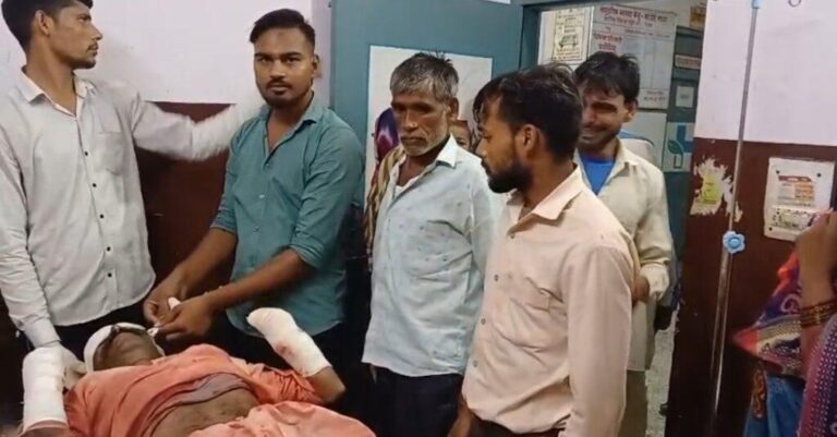 संभल-शराब के नशे में ग्रामीण आया ट्रेन की चपेट में